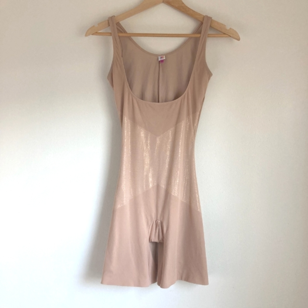 Star SPANX body suit